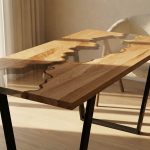 Hyperrealistisches Interior mit Massivholz Esstisch Auswahl kleine Räume, warmem Licht und klarer Eichenmaserung.