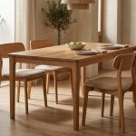 Hyperrealistische Szene für Ergonomischer Essbereich Planung Zuhause mit warmem minimalistischen Raum und hochwertigem Eichenmöbel.